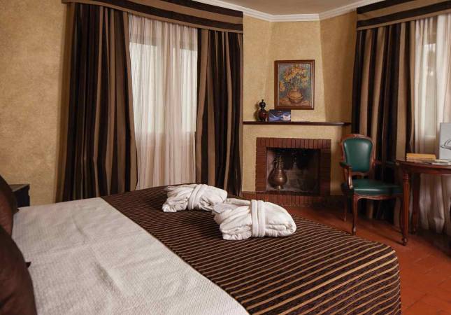 Románticas habitaciones en Hotel Mas Tapiolas. La mayor comodidad con nuestro Spa y Masaje en Girona